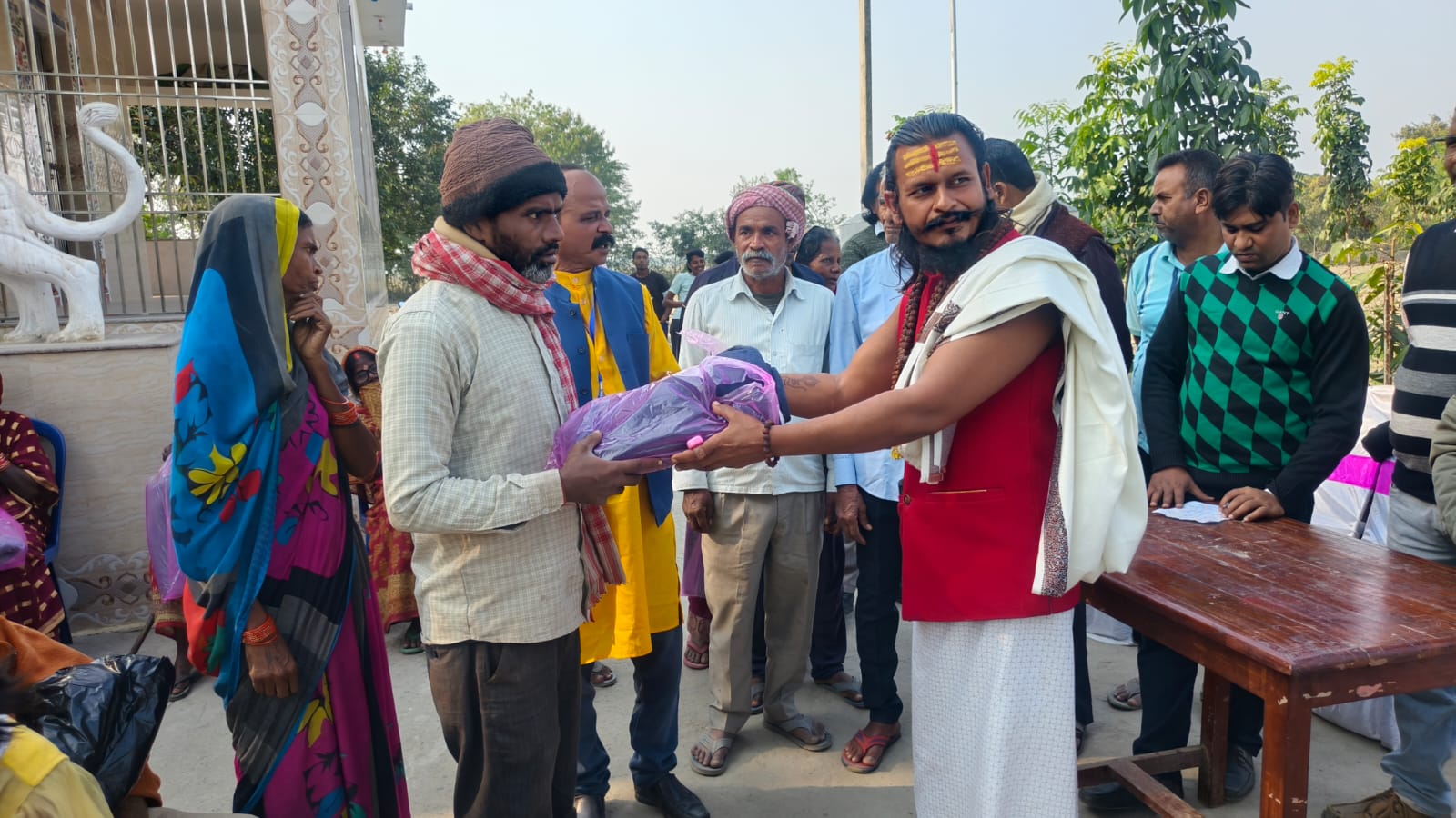 Serve people and make them happy