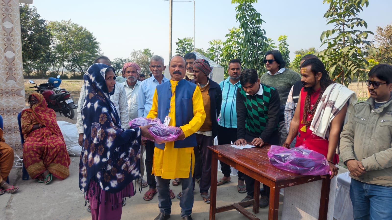 Serve people and make them happy